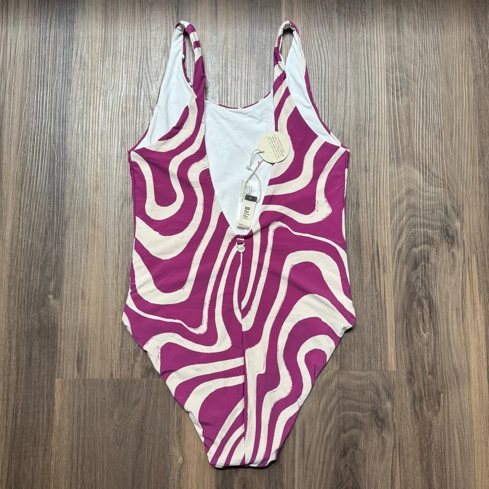 Malai one piece